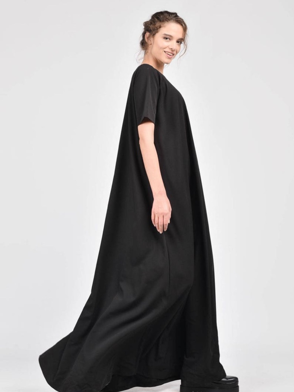 Black Short-Sleeve Maxi Dress - Minimalist Flowing Gown - Picture 2 of 8